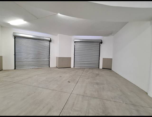 429M² OFFICE TO LET IN HALFWAY HOUSE